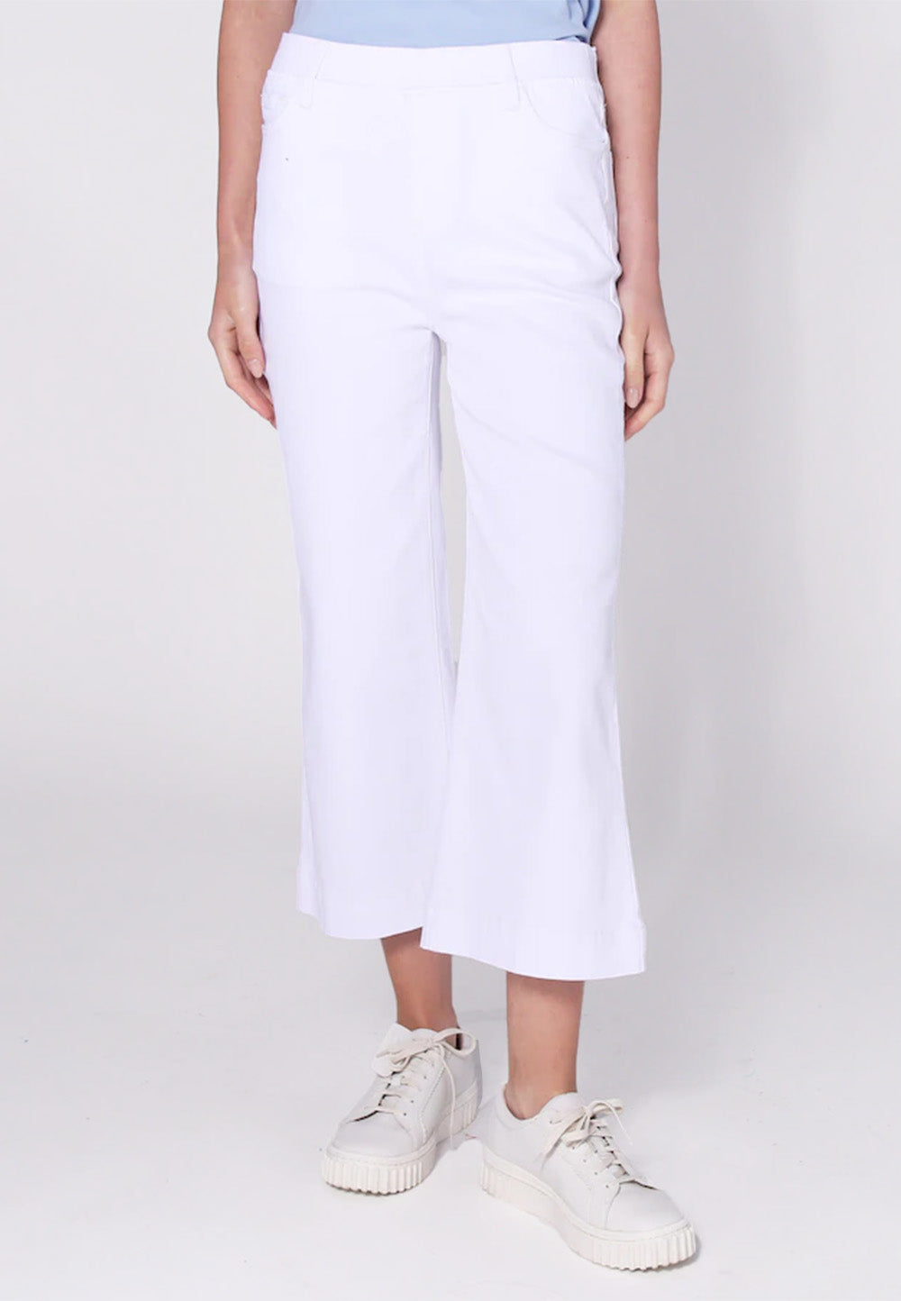 Pull on Wide Leg Cropped Jeans- White