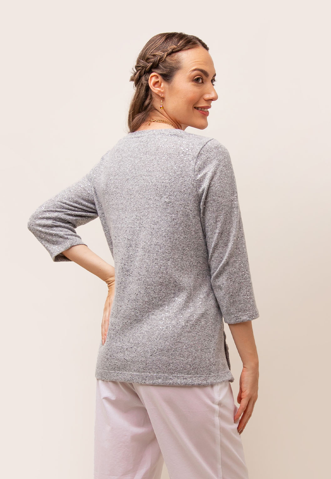 3/4 Sleeve Pullover Top