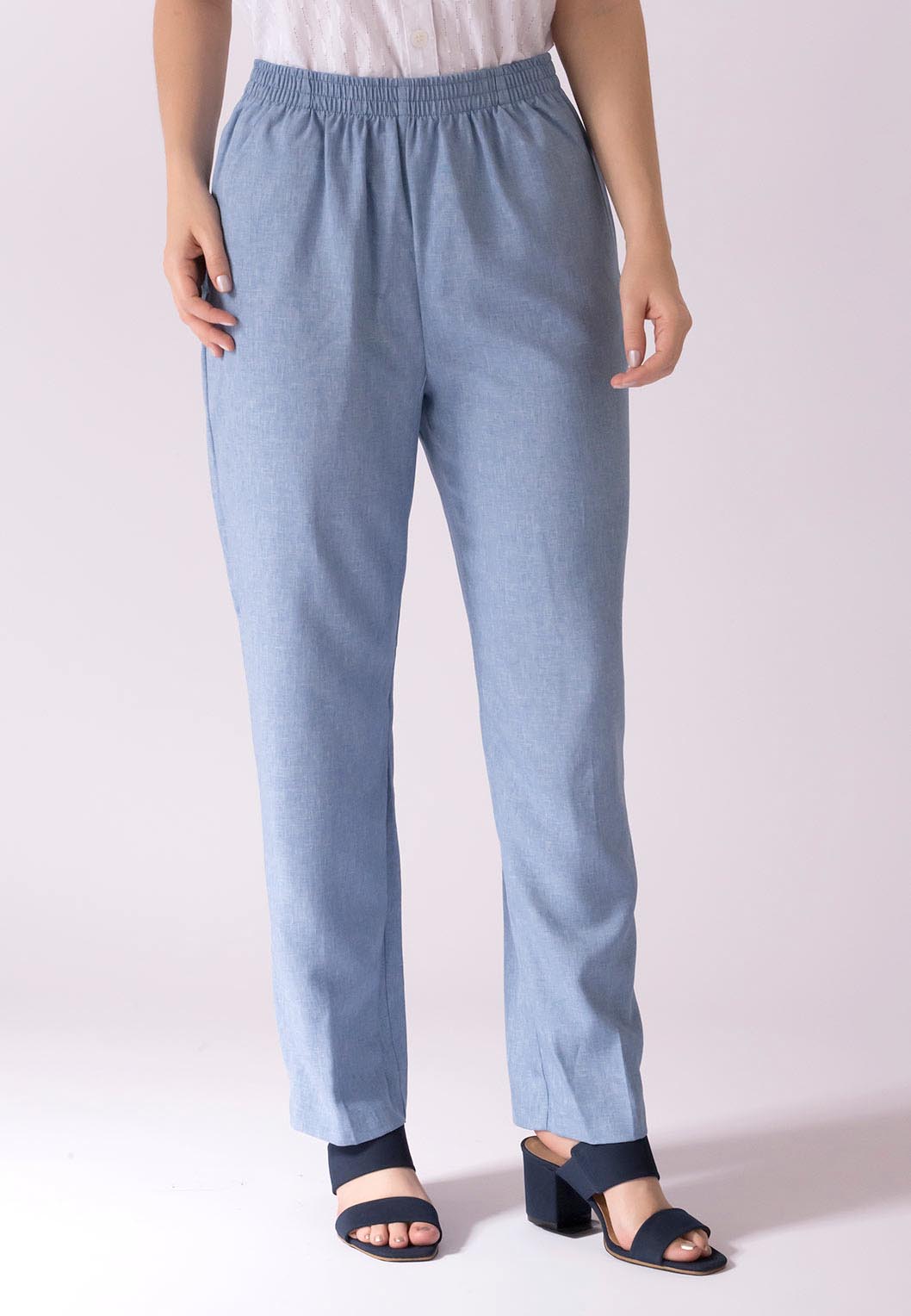 Pull-On Poplin Pant