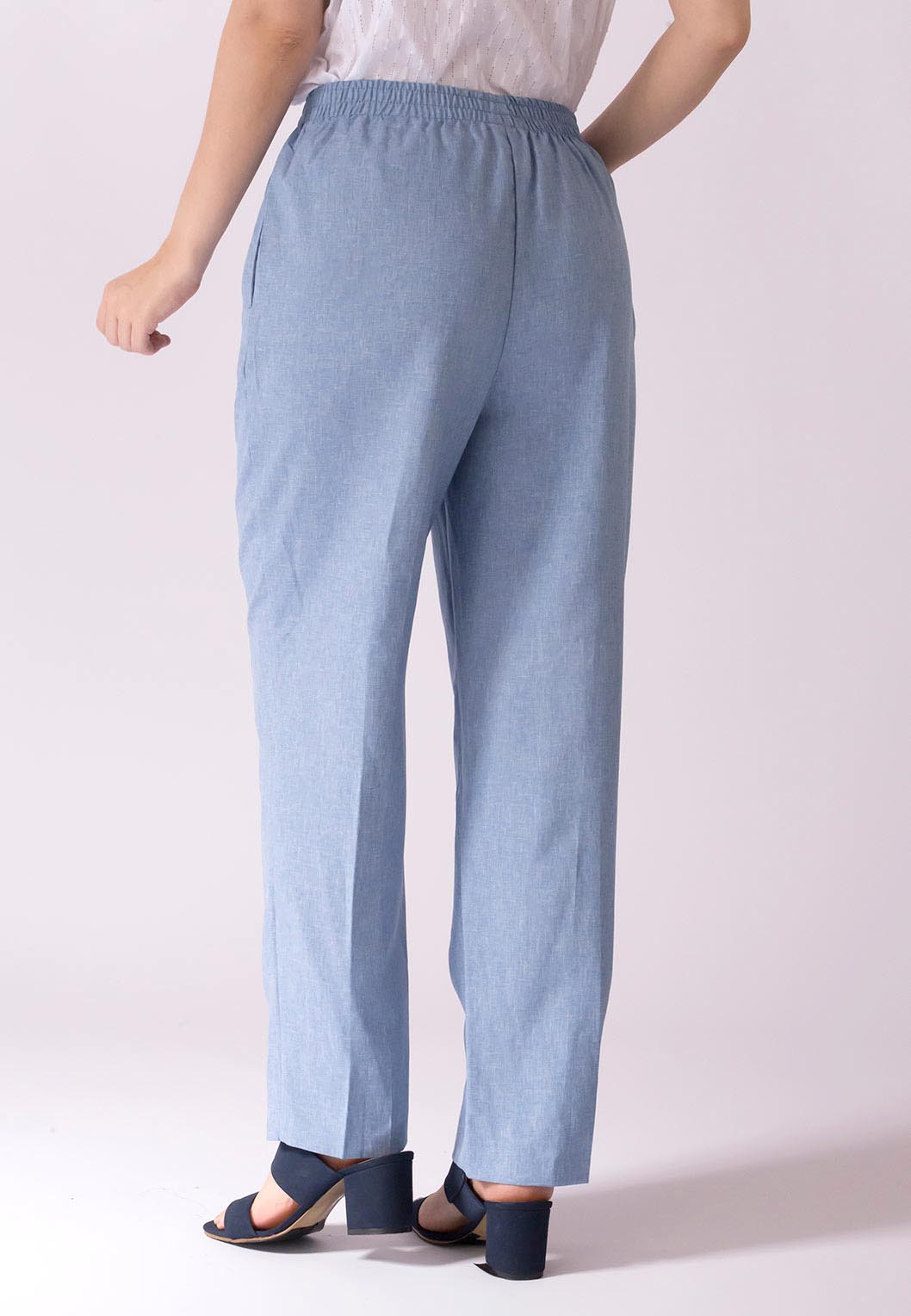 Pull-On Poplin Pant